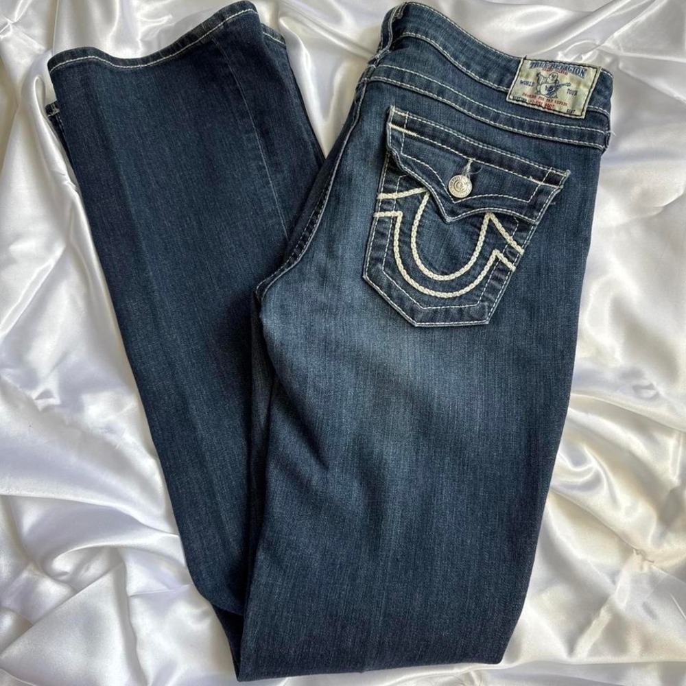 y2k TRUE RELIGION low waisted dark wash bootcut jeans.